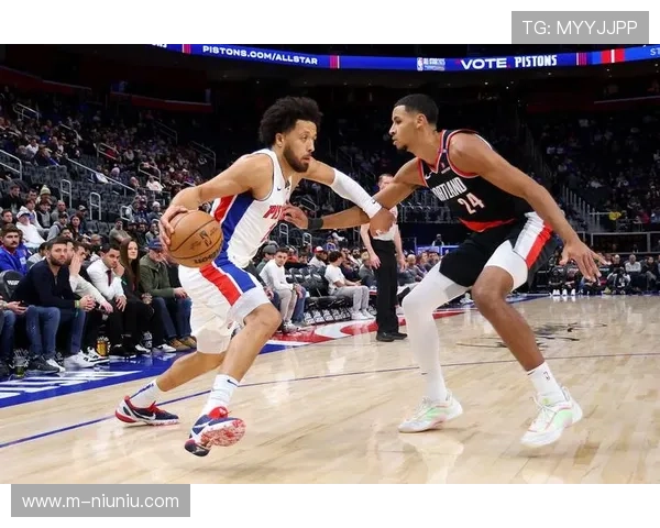 活塞杜伦26分10篮板统治内线，轻取开拓者获两连胜