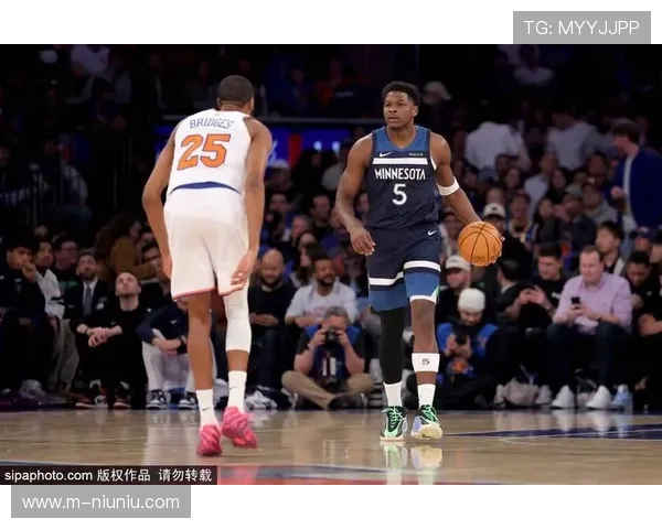 活塞121-90大胜尼克斯，主场展现强劲攻势