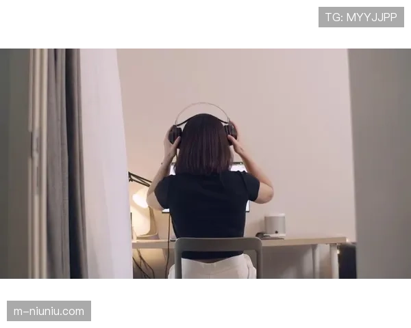 知名解说员摩根与TalkSPORT续约，个人品牌节目成为电台吸引流媒体用户的核心资产